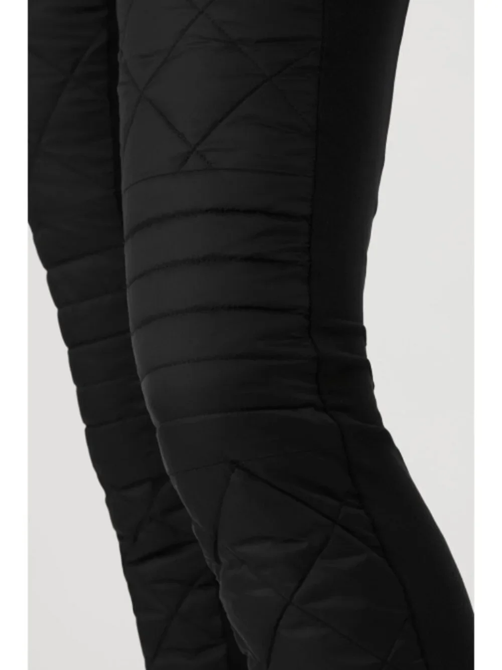Alo Winter Warm High-Waist Moto Puffer Pant Black Brushed Hi-Rise Quilted Jogger